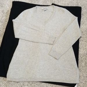Tommy Bahama sweater